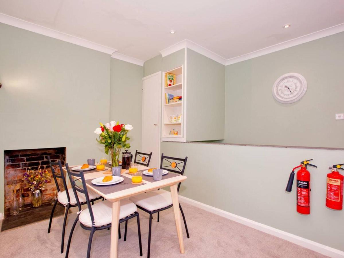 Lovely 2-Bed Apartment Colyton, Nr. Jurassic Coast Экстерьер фото